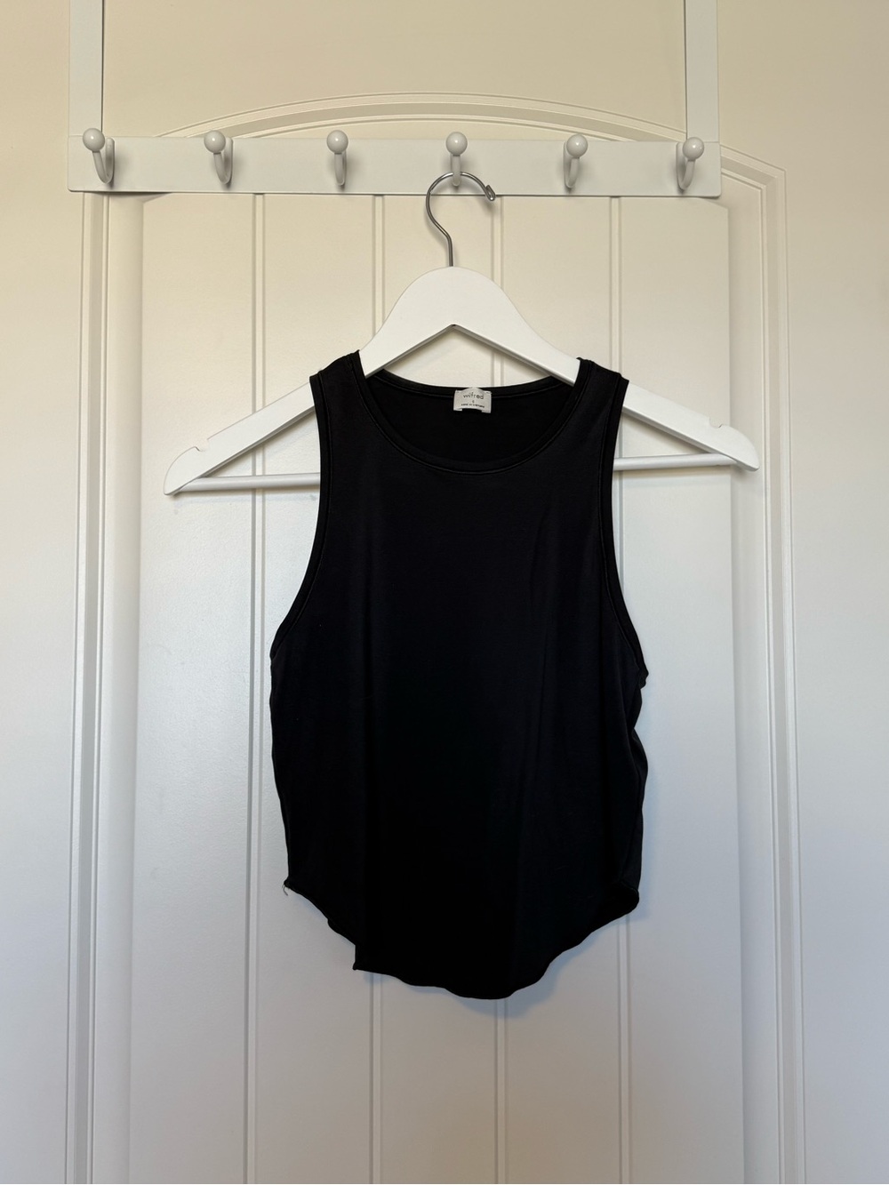 Aritzia Black Sleeveless Tank - Racerback Style